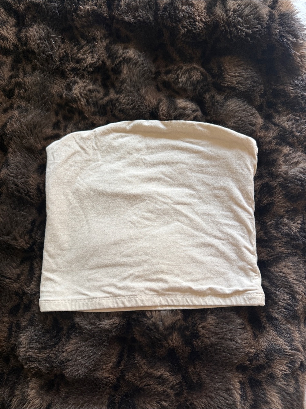 Brandy Melville Cream Strapless Tube Crop Top